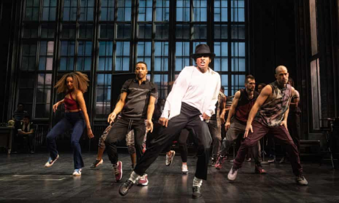 MJ - The Life Story of Michael Jackson at Neil Simon Theatre